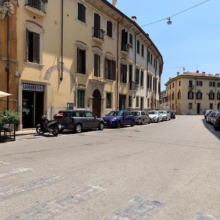Residenza Ermanni Apartment Verona Centro Экстерьер фото