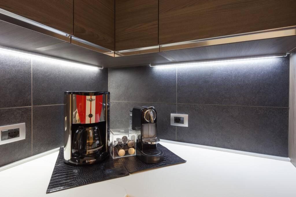 Residenza Ermanni Apartment Verona Centro Экстерьер фото